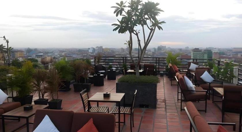 Kolab Sor Phnom Penh Hotel Exterior foto